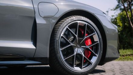 Bridgestone desenvolve o pneu Potenza Sport A para as novas versões do Audi e-tron GT