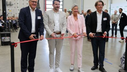 FUCHS e E-Lyte abrem primeira fábrica alemã de produção de eletrólitos